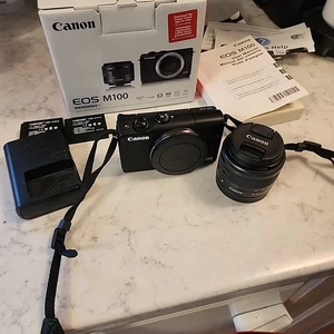 Appareil photo sans miroir 24,2 mégapixels Canon EOS M100 avec objectif 15-45 mm et chargeur - Photo 1/14