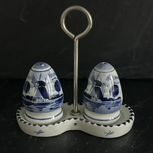 Vintage Delft Blue Salt & Pepper Shakers Hand Painted Eggs On A Stand - Picture 1 of 7