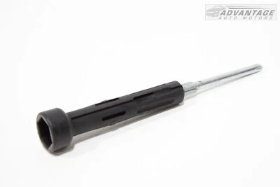 2015-2018 AUDI Q3 QUATTRO EMERGENCY WHEEL TOOL SCREWDRIVER OEM - Image 1 of 4