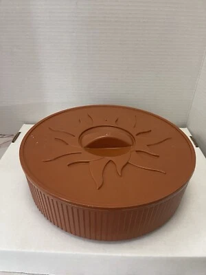 Nordic Ware тортилья + блин подогреватель 10 дюймов микроволновая печь с крышкой сделано в США - Изображение 1 из 4