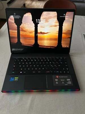 NOTEBOOK GAMING MSI I7 GE FORCE RTX 32 GIGA RAM 2 TB HARD DISK - Immagine 1 di 4