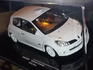 1x IXO MDCS029 RENAULT CLIO R3 Rallye Ready To Race - TEST CAR- 1:43 - Foto 1 di 12