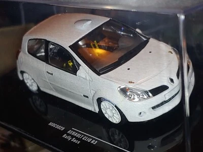 1x IXO MDCS029 RENAULT CLIO R3 Rallye Ready To Race - TEST CAR- 1:43 - Immagine 1 di 4