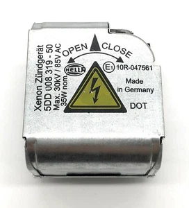 New OEM 03-08 BMW Z4 Xenon HID Light Bulb Igniter Ignitor Lamp Socket Holder - Picture 1 of 2