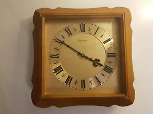 VESNA BECHA SOVIET USSR CCCP RUSSIA CLOCK RARE LUXURY NOT MAJAK MAYAK YANTAR - Picture 1 of 4