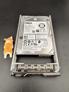 RWR8F DELL 2.4TB 10K 2.5" 12Gbps SAS HARD DRIVE ST2400MM0159 0RWR8F GEN13 TRAY - Afbeelding 1 van 2