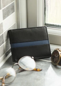 Billetera de Bloqueo RFID de Cuero de Lujo con Múltiples Ranuras para Tarjetas Para Hombre Premium - Imagen 1 de 10