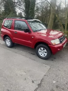 Mitsubishi Shogun - Picture 1 of 11