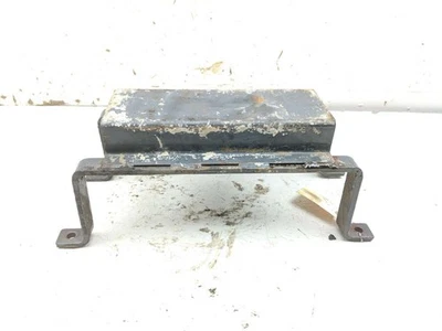 04 05 Soporte de montaje de transmisión Kubota RTV 900 RTV900 Foto 1 de 4