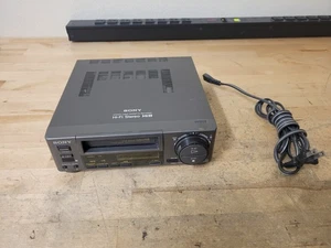 Sony EV-C100 Hi8 Video Cassette Recorder Player READ DESCRIPTION - Picture 1 of 8