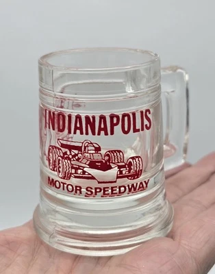De colección Indianapolis Motor Speedway Shot Glass Indy 500 con mango * Raro Foto 1 de 4