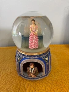 Harry Potter Hermione Yule Ball Snow Globe San Francisco Music Box Great Hall - Picture 1 of 8