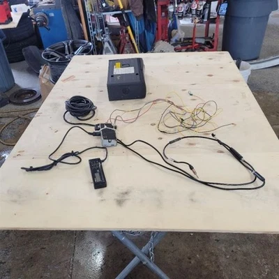 Equipo de audio receptor de radio AM-FM-XM-CD-MP3 Opt Uye compatible con 11-12 CAMARO 25853 Foto 1 de 4