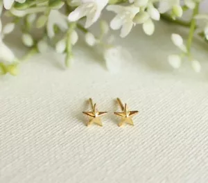 Tiny Star Earrings 14k Solid Gold Minimalist Gold Piercing Earring Star Ear Stud - Picture 1 of 12