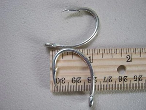 30 Eagle Claw Nickel Live Bait Hooks 8/0 FL119MG Tuna Wahoo FREE FAST SHIPPING - Picture 1 of 7