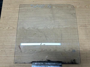 Scheibe Fensterscheibe Seitenscheibe Leyland DAF 400 Fahrertür links - Picture 1 of 2