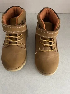 Oshkosh B Gosh Babystiefel - Bild 1 von 9