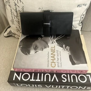 Authentic Chanel Logo Lamb Accessories Pouch Bag Clutch Jewerly Case Travel ❤️ - Picture 1 of 19