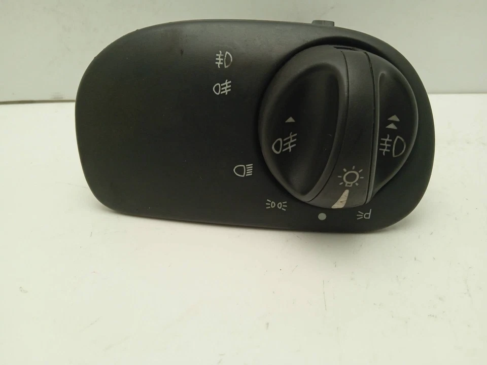 95GB11649BB COMMUTATEUR D´ECLAIRAGE / SALPICADERO / 337229 POUR FORD SCORPIO 2.0 - Photo 1/1