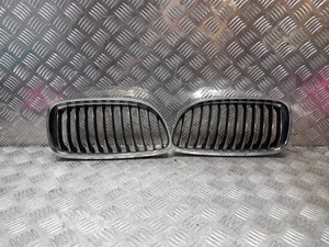 BMW 318I 3 SERIES 2007-2011 FRONT GRILLS (PAIR) - Picture 1 of 6
