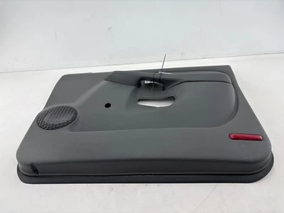 2006-2007 Chevrolet Silverado 1500 Front Right Door Panel Trim Cover OEM - Image 1 of 4