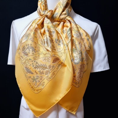 RARE VINTAGE HERMES Silk Scarf "Chemins De Garrigue" Carre 90 Duty-free US - Image 1 of 4