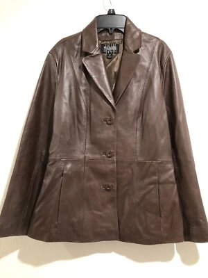 Wilsons Woman’s  Chocolate ￼Brown Leather Button-Up Jacket Pockets Size M - Image 1 of 4