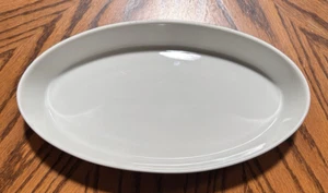PILLIVUYT FRANCIA 772, PANADERO DE PORCELANA BLANCO MEDIO OVALADO, 10,25" X 5,5" X 2" - Imagen 1 de 7