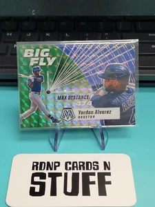 2021 PANINI MOSAIC YORDAN ALVAREZ "BIG FLY" INSERT GREEN PRIZM SP - Picture 1 of 2