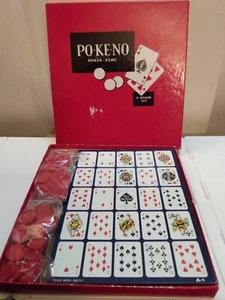 Vintage US Playing Card Co. Po-Ke-No Poker-Keno completo con 12 tavole 200 fiches - Foto 1 di 9