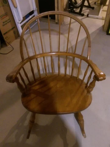 VINTAGE 1950s NICHOLS AND STONE WINDSOR ROCKING ARMCHAIR Cover