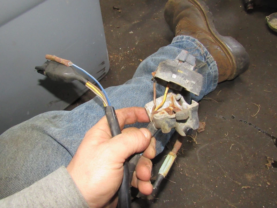 Kawasaki KZ750 B 1979 interruptor derecho encendido apagado arranque Foto 1 de 1