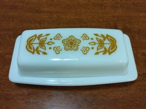 Vintage PYREX Butterfly Gold Stick Butter Dish Set Excellent Condition USA - Picture 1 of 16