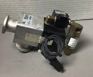 Varian 90° Blocco Valvola Assy L6282332 con Elettrovalvole Kip & MAC, 24VDC (B186) - Foto 1 di 9