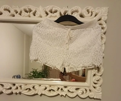 Women Primark White Lace Short Size 10 - Image 1 of 4