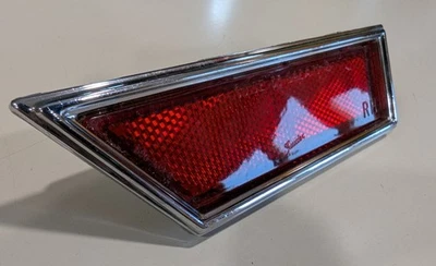 Oldsmobile 1970 nos 917630 Delta 88 y Royale reflector trasero derecho 5400 6600 Foto 1 de 4
