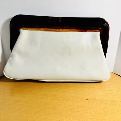 1970’s Vintage Margolm White & Tortoise 70’s Clutch Bakelite Handle Mod- Italy - Image 1 of 4