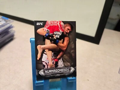 KHABIB NUMAGOMEDOV #79 2014 Topps UFC Knockout GOLD PARALLEL /219 - Image 1 of 2