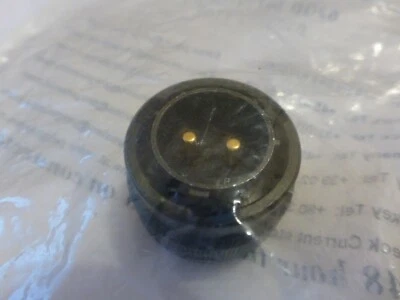 Amphenol 62GB 2 way circular bayonet connector - Image 1 of 3