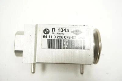Válvula de expansión BMW X3 XDRIVE28I 16 2013-2017 usada OEM (64-11-9-226-078) Foto 1 de 4