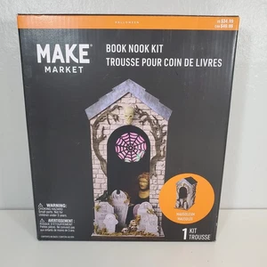 Make Market Mausoleo Book Nook Kit Halloween Madera Contrachapada y Papel 4.7" x 6.9" x 9.4" - Imagen 1 de 6