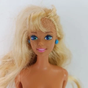 Muñeca Barbie Camp Mattel 1993 vintage con cabello que cambia de color #11074 rubia desnuda - Imagen 1 de 11