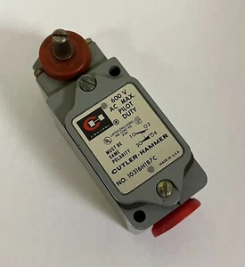Interruptor de límite Cutler Hammer 10316H187C - Imagen 1 de 3