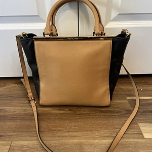 MICHAEL Michael Kors Lana Medium Bicolor leather Tote Handbag Suntan/Black B - Picture 1 of 12