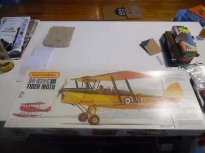 Matchbox #40505 1/32nd DH-82A/C Tiger Moth bi-plane built one of three versions - Image 1 of 4