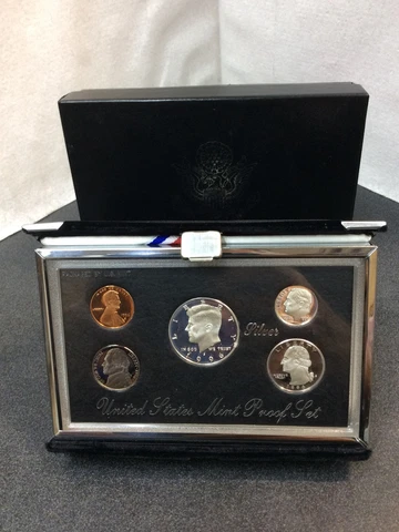 1996 US Mint Silver Premier Proof Set in OGP with COA Cover