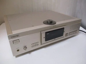 Reproductor de CD SONY CDP-XA7ES - Imagen 1 de 7