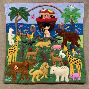 Peruanische Arpillera Volkskunst Wandbehang 3-D Quilt Arche Noah 13,5"x13,5" - Bild 1 von 12