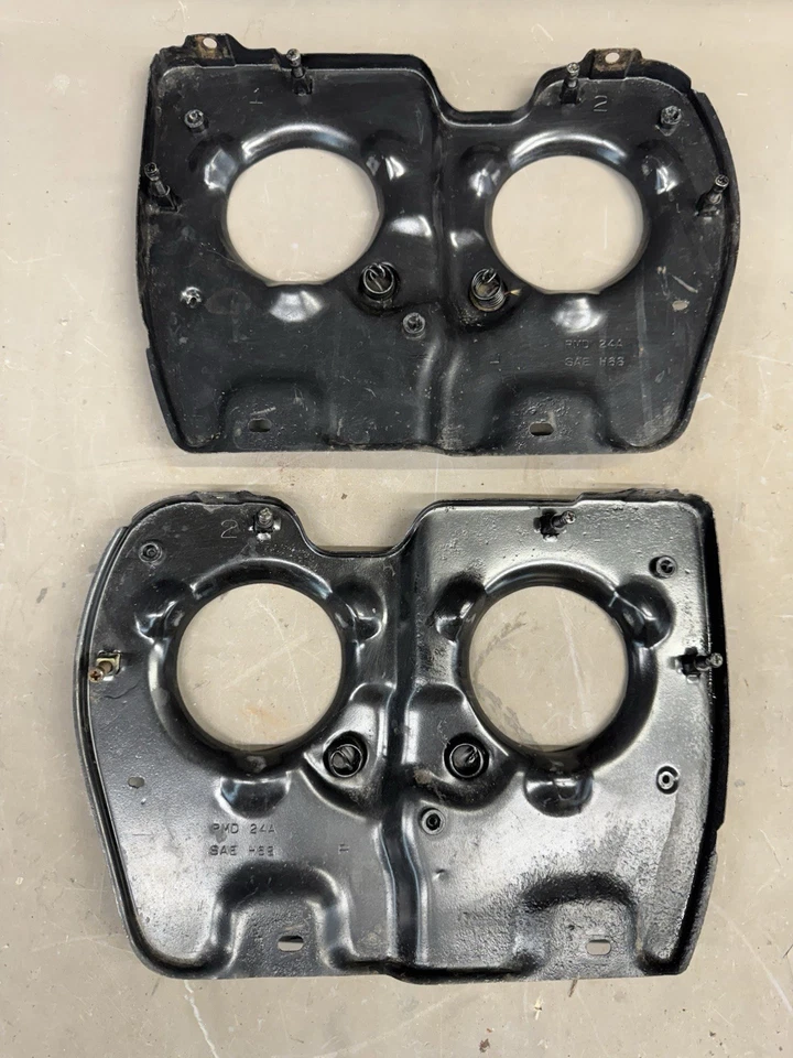 Pontiac GTO 1968 1969 cucharones de faros soportes de montaje faro LeMans Foto 1 de 4