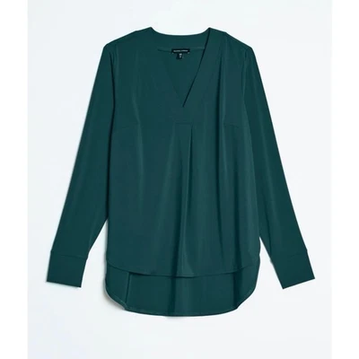 Túnica Jersey Universal Estándar Tono Joya Verde Swoop Alto-Bajo XL/26-28 Foto 1 de 4